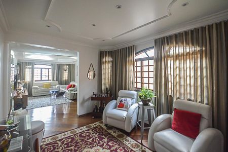 Casa à venda com 430m², 3 quartos e 4 vagasSala