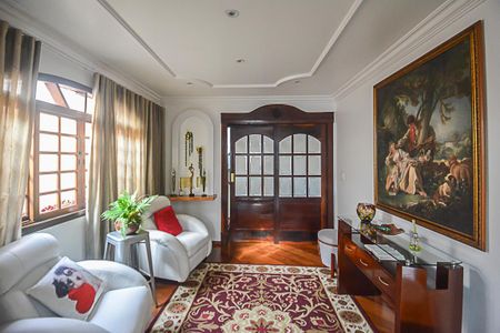 Casa à venda com 430m², 3 quartos e 4 vagasSala