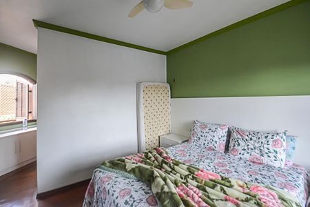 Casa à venda com 430m², 3 quartos e 4 vagasSuíte