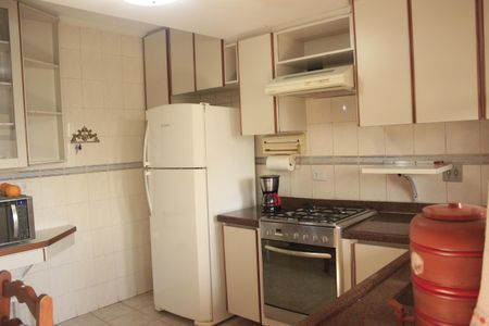 Apartamento à venda com 118m², 3 quartos e 2 vagasCozinha