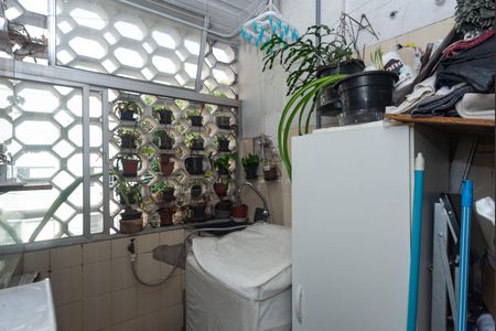 Apartamento à venda com 73m², 3 quartos e sem vagaÁrea de Serviço