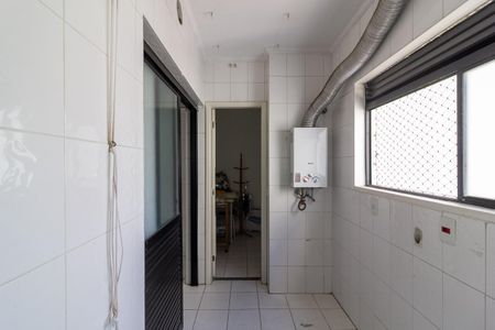 Apartamento à venda com 95m², 3 quartos e 2 vagas Apartamento à venda com 95m², 3 quartos e 2 vagasÁrea de Serviço