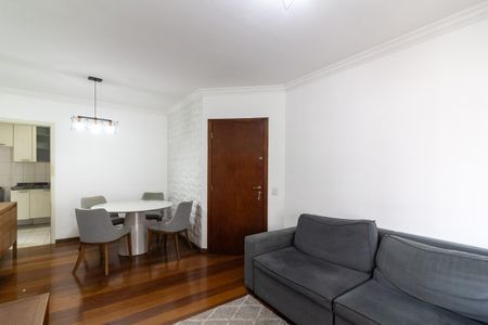 Apartamento à venda com 95m², 3 quartos e 2 vagas Apartamento à venda com 95m², 3 quartos e 2 vagasSala de Estar