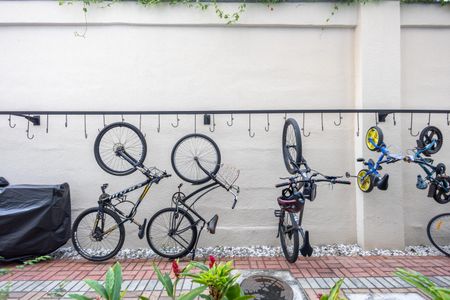 Apartamento à venda com 31m², 1 quarto e sem vaga Apartamento à venda com 31m², 1 quarto e sem vagaÁrea de Serviço Vista