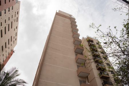 Apartamento à venda com 78m², 2 quartos e 2 vagasFachada