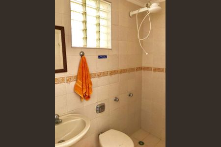 Casa à venda com 233m², 3 quartos e 2 vagas