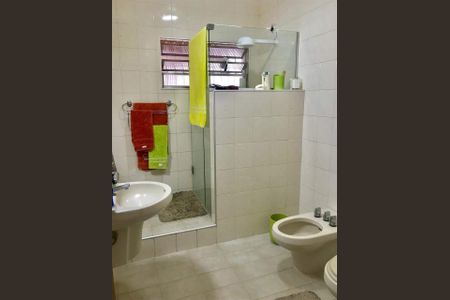 Casa à venda com 233m², 3 quartos e 2 vagas