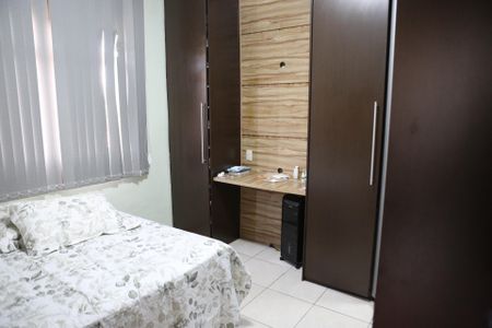 Apartamento à venda com 120m², 3 quartos e 2 vagasQuarto 2