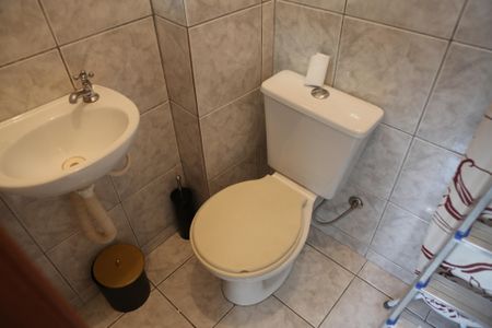 Apartamento à venda com 120m², 3 quartos e 2 vagasBanheiro de Serviço