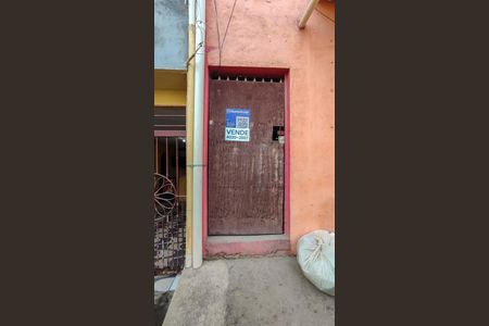 Apartamento à venda com 45m², 1 quarto e sem vaga Apartamento à venda com 45m², 1 quarto e sem vagaFachada