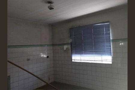 Casa à venda com 161m², 4 quartos e 2 vagas