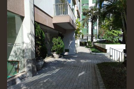 Apartamento à venda com 115m², 3 quartos e 2 vagas