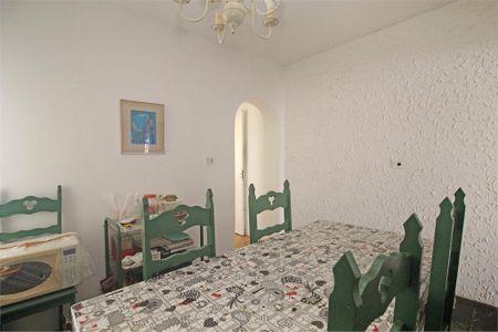 Casa de condomínio à venda com 122m², 3 quartos e 1 vaga