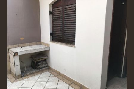 Casa à venda com 176m², 3 quartos e 3 vagas