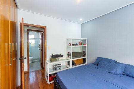 Apartamento à venda com 100m², 3 quartos e 2 vagas Apartamento à venda com 100m², 3 quartos e 2 vagasQuarto 2