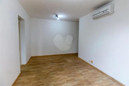 Apartamento à venda com 41m², 1 quarto e 1 vaga