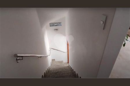 Casa à venda com 240m², 4 quartos e 2 vagas