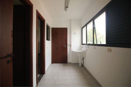 Apartamento à venda com 153m², 4 quartos e 3 vagas