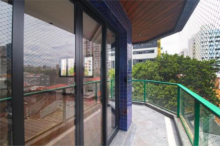 Apartamento à venda com 153m², 4 quartos e 3 vagas