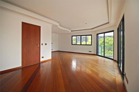Apartamento à venda com 153m², 4 quartos e 3 vagas