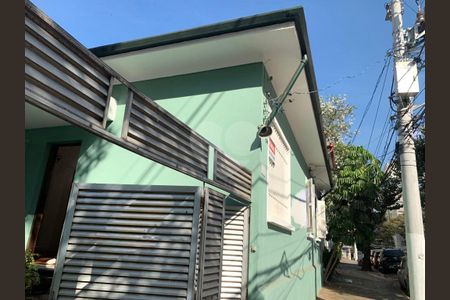 Casa à venda com 180m², 3 quartos e 3 vagas