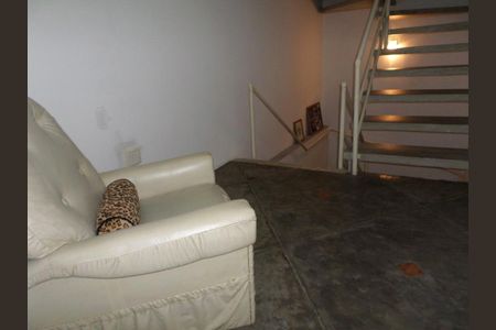Casa de condomínio à venda com 198m², 3 quartos e 2 vagas