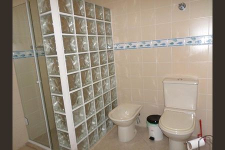 Casa de condomínio à venda com 198m², 3 quartos e 2 vagas