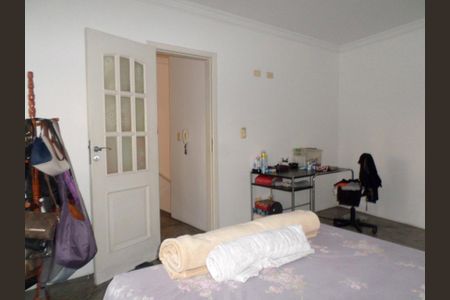 Casa de condomínio à venda com 198m², 3 quartos e 2 vagas