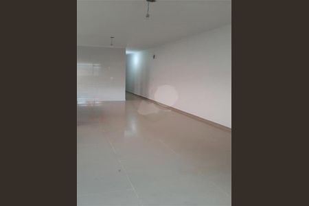 Casa à venda com 87m², 3 quartos e 2 vagas