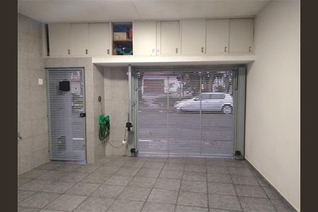 Casa à venda com 158m², 2 quartos e 2 vagas