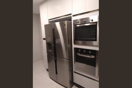 Casa à venda com 158m², 2 quartos e 2 vagas