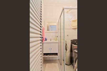 Casa à venda com 320m², 4 quartos e 6 vagas Casa à venda com 320m², 4 quartos e 6 vagasÁrea de Serviço