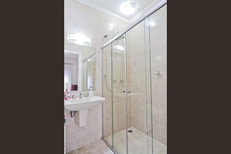 Casa à venda com 320m², 4 quartos e 6 vagas Casa à venda com 320m², 4 quartos e 6 vagasBanheiro da Suíte 3