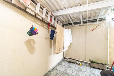 Casa à venda com 70m², 2 quartos e 2 vagas Casa à venda com 70m², 2 quartos e 2 vagasÁrea de Serviço