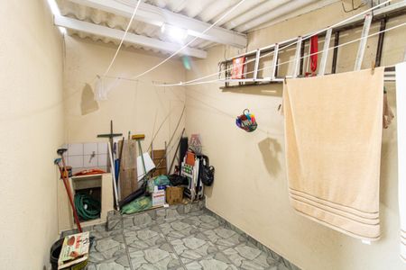 Casa à venda com 70m², 2 quartos e 2 vagas Casa à venda com 70m², 2 quartos e 2 vagasÁrea de Serviço