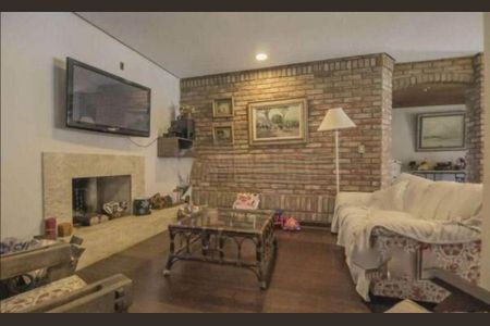 Casa à venda com 397m², 3 quartos e 8 vagas Casa à venda com 397m², 3 quartos e 8 vagasSala