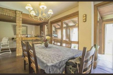 Casa à venda com 397m², 3 quartos e 8 vagas Casa à venda com 397m², 3 quartos e 8 vagasSala 2