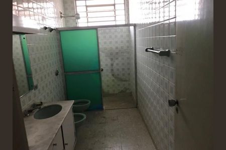 Casa à venda com 230m², 3 quartos e 2 vagas