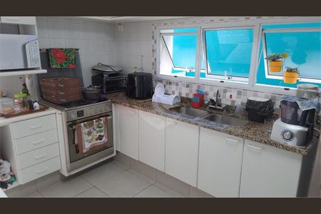Casa à venda com 120m², 3 quartos e 2 vagas