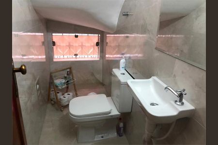 Casa à venda com 179m², 3 quartos e 2 vagas