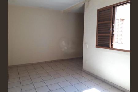 Casa à venda com 186m², 4 quartos e 2 vagas