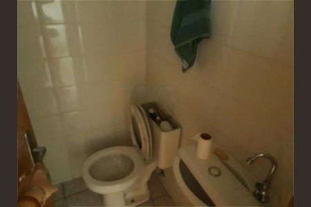 Casa à venda com 186m², 4 quartos e 2 vagas