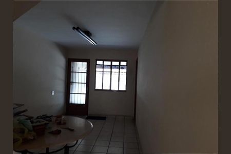 Casa à venda com 186m², 4 quartos e 2 vagas
