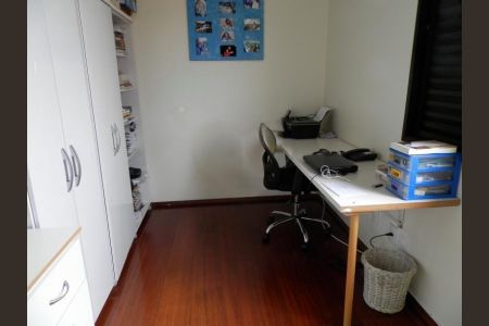 Casa à venda com 140m², 2 quartos e 4 vagas