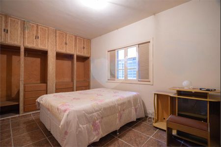 Casa à venda com 371m², 6 quartos e 3 vagas