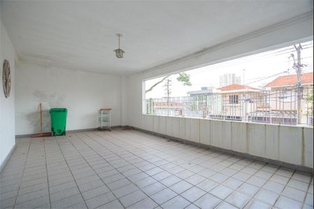 Casa à venda com 371m², 6 quartos e 3 vagas