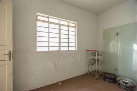 Casa à venda com 371m², 6 quartos e 3 vagas