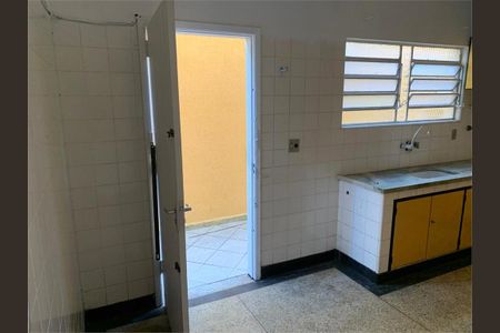 Casa à venda com 88m², 2 quartos e 2 vagas