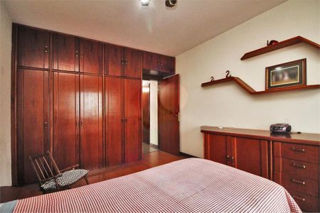 Apartamento à venda com 286m², 4 quartos e 3 vagas