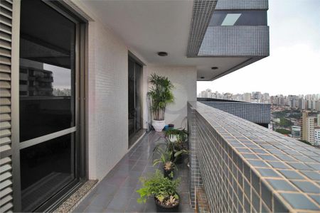 Apartamento à venda com 286m², 4 quartos e 3 vagas